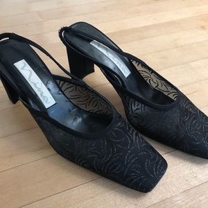 Nina Black dress shoes